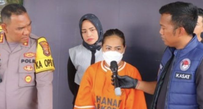 
					Sejoli Jual Sabu Buat Modal Nikah, Wanita Ditangkap Polisi Pacarnya Kabur