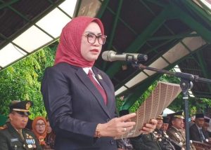 [ADV] Ketua DPRD Kota Metro Bacakan Naskah Proklamasi di Depan Peserta Upacara Kemerdekaan RI