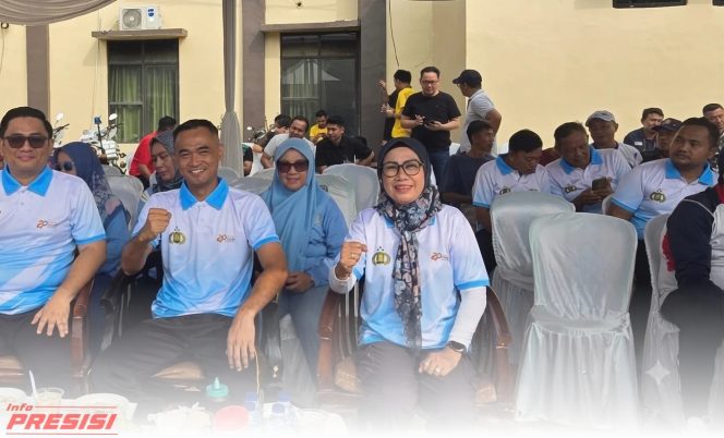 
					Turnamen Tenis Kapolres Metro Cup Dibuka, Ria Hartini : Perkuat Sinergi dan Kejar Prestasi