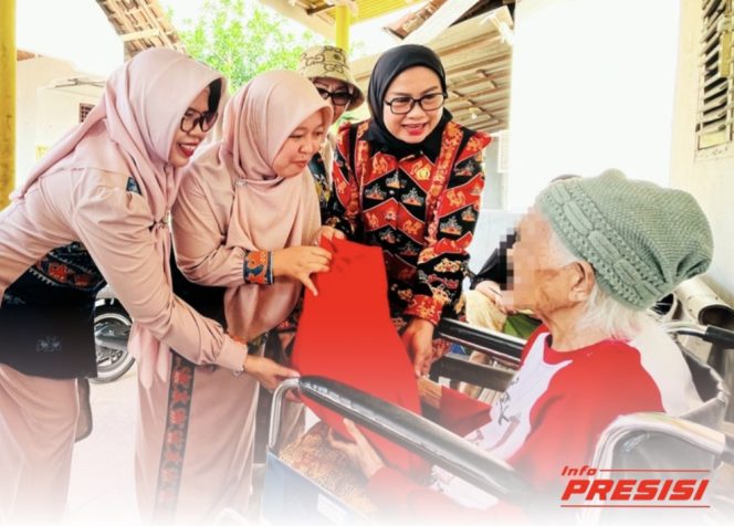 
					Kunjungi Lansia, Ria Hartini dan IKAD Kota Metro Beri Bantuan dan Dukungan Morel